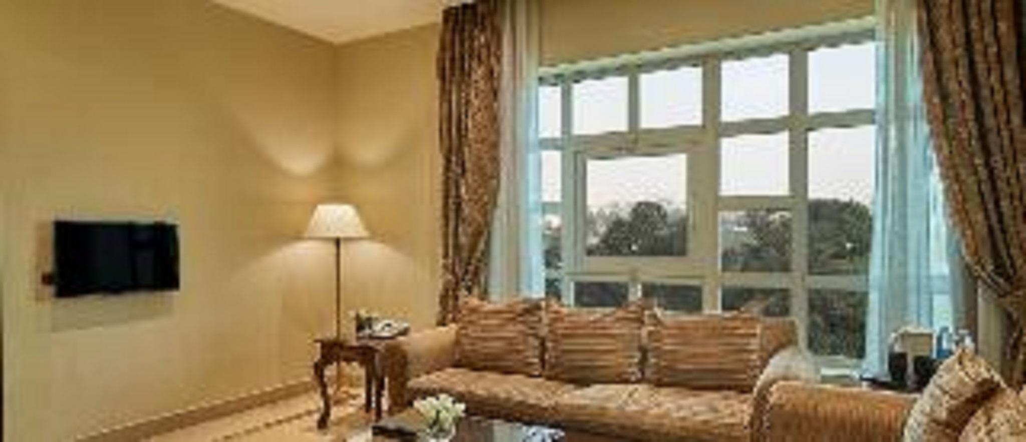 Triumph Plaza Hotel 4*